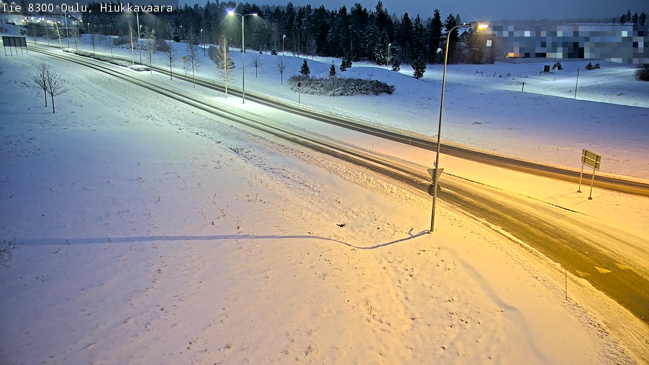 Weather Camera Image väg 8300 Oulu Hiukkavaara, Oulu, Pohjois-Pohjanmaa
