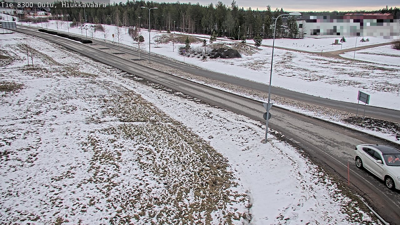 Weather Camera Image väg 8300 Oulu Hiukkavaara, Oulu, Pohjois-Pohjanmaa