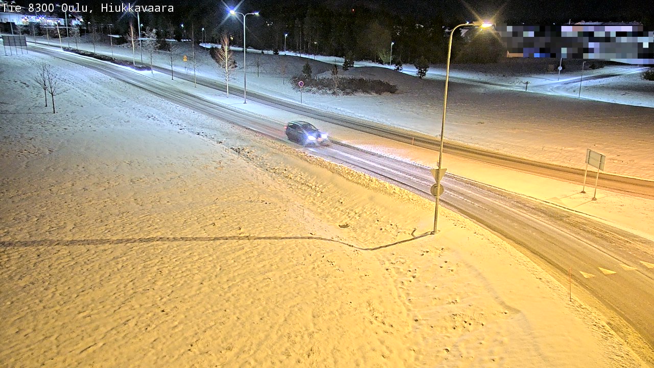 Weather Camera Image väg 8300 Oulu Hiukkavaara, Oulu, Pohjois-Pohjanmaa