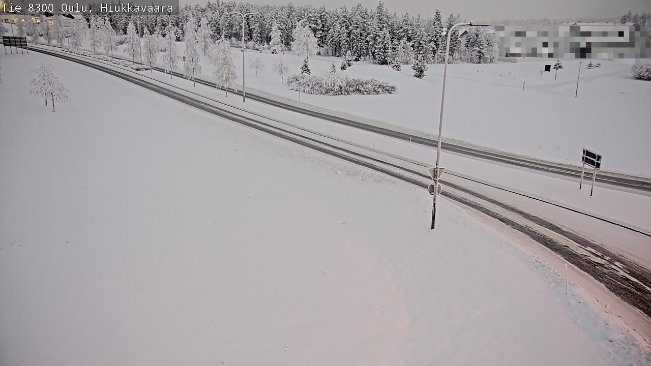 Weather Camera Image road 8300 Oulu Hiukkavaara, Oulu, Pohjois-Pohjanmaa
