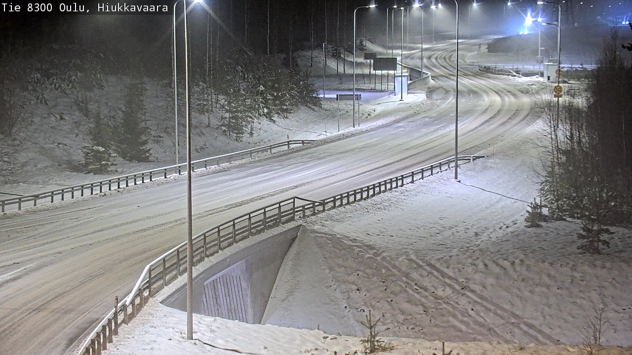 Weather Camera Image väg 8300 Oulu Hiukkavaara, Oulu, Pohjois-Pohjanmaa