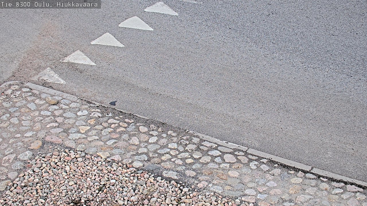 Weather Camera Image road 8300 Oulu Hiukkavaara, Oulu, Pohjois-Pohjanmaa