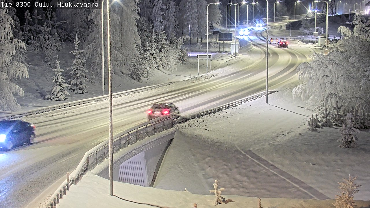 Weather Camera Image road 8300 Oulu Hiukkavaara, Oulu, Pohjois-Pohjanmaa