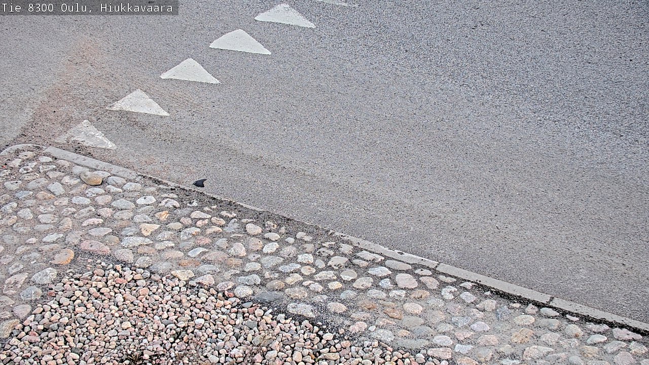 Weather Camera Image väg 8300 Oulu Hiukkavaara, Oulu, Pohjois-Pohjanmaa