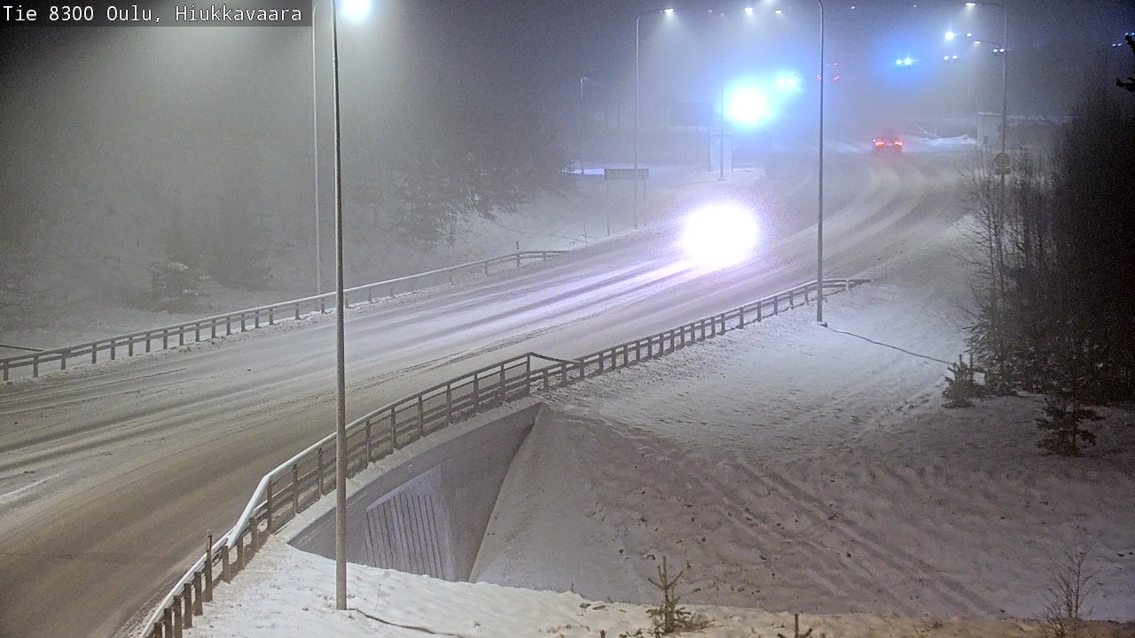 Weather Camera Image väg 8300 Oulu Hiukkavaara, Oulu, Pohjois-Pohjanmaa