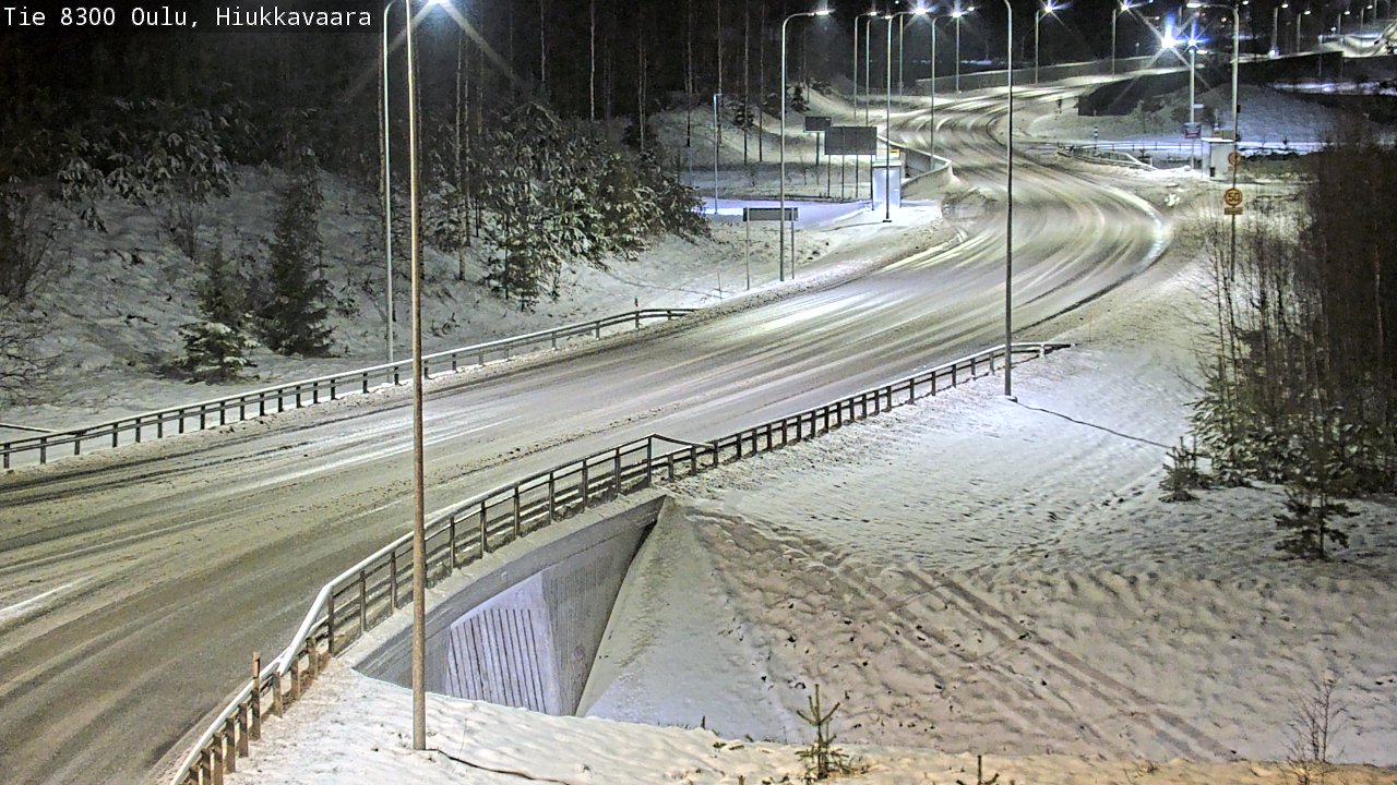 Weather Camera Image väg 8300 Oulu Hiukkavaara, Oulu, Pohjois-Pohjanmaa