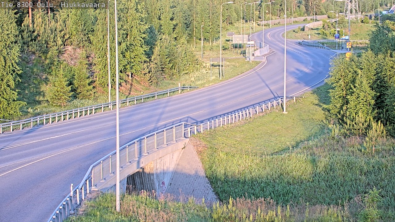 Weather Camera Image road 8300 Oulu Hiukkavaara, Oulu, Pohjois-Pohjanmaa
