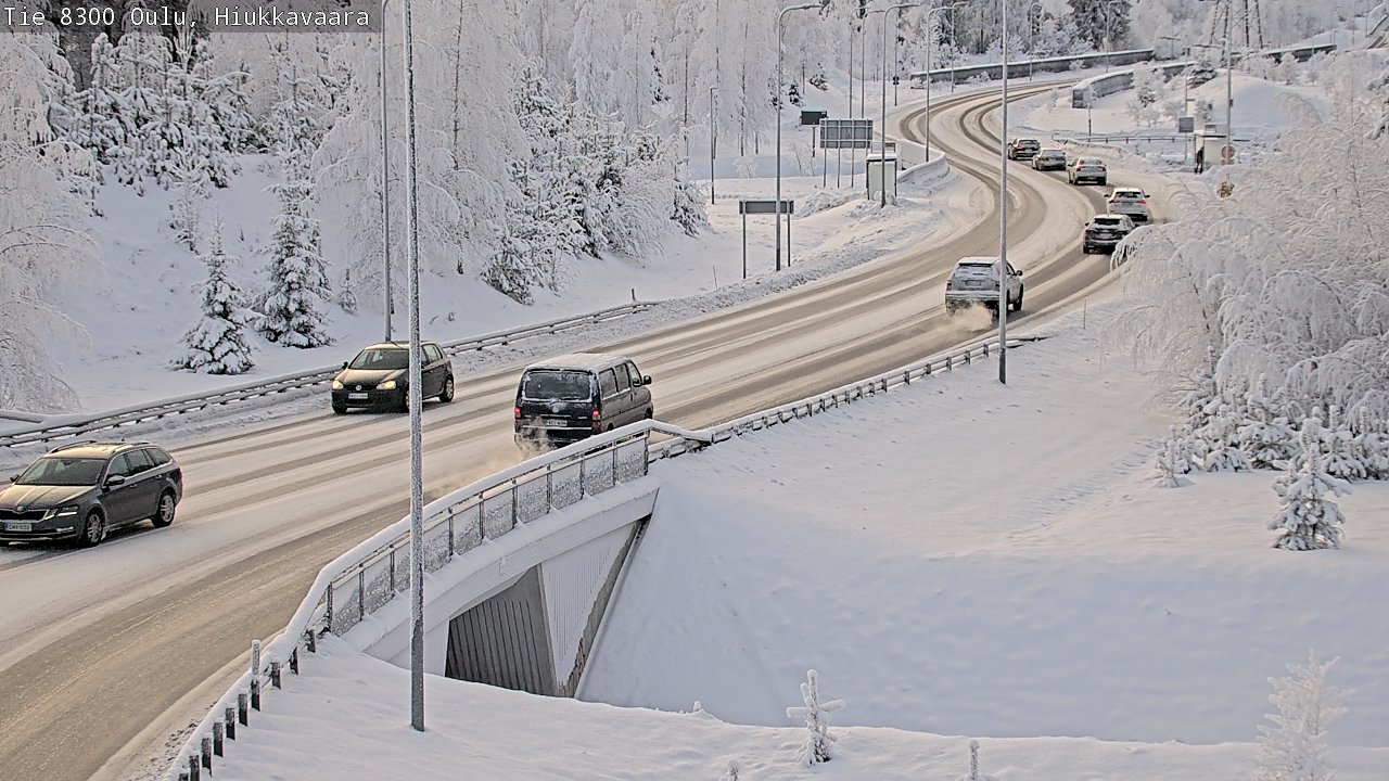 Weather Camera Image road 8300 Oulu Hiukkavaara, Oulu, Pohjois-Pohjanmaa