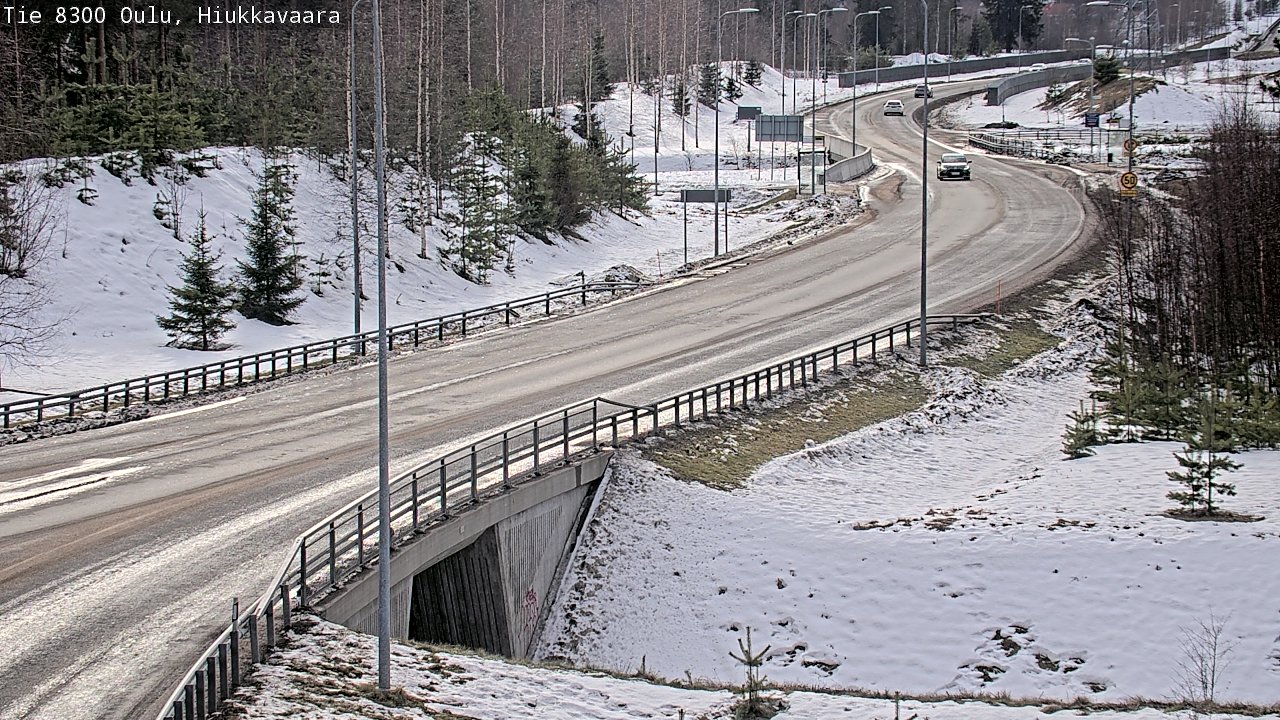 Weather Camera Image road 8300 Oulu Hiukkavaara, Oulu, Pohjois-Pohjanmaa
