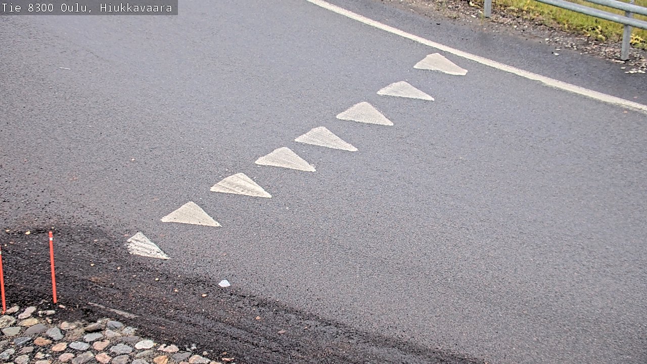 Weather Camera Image väg 8300 Oulu Hiukkavaara, Oulu, Pohjois-Pohjanmaa