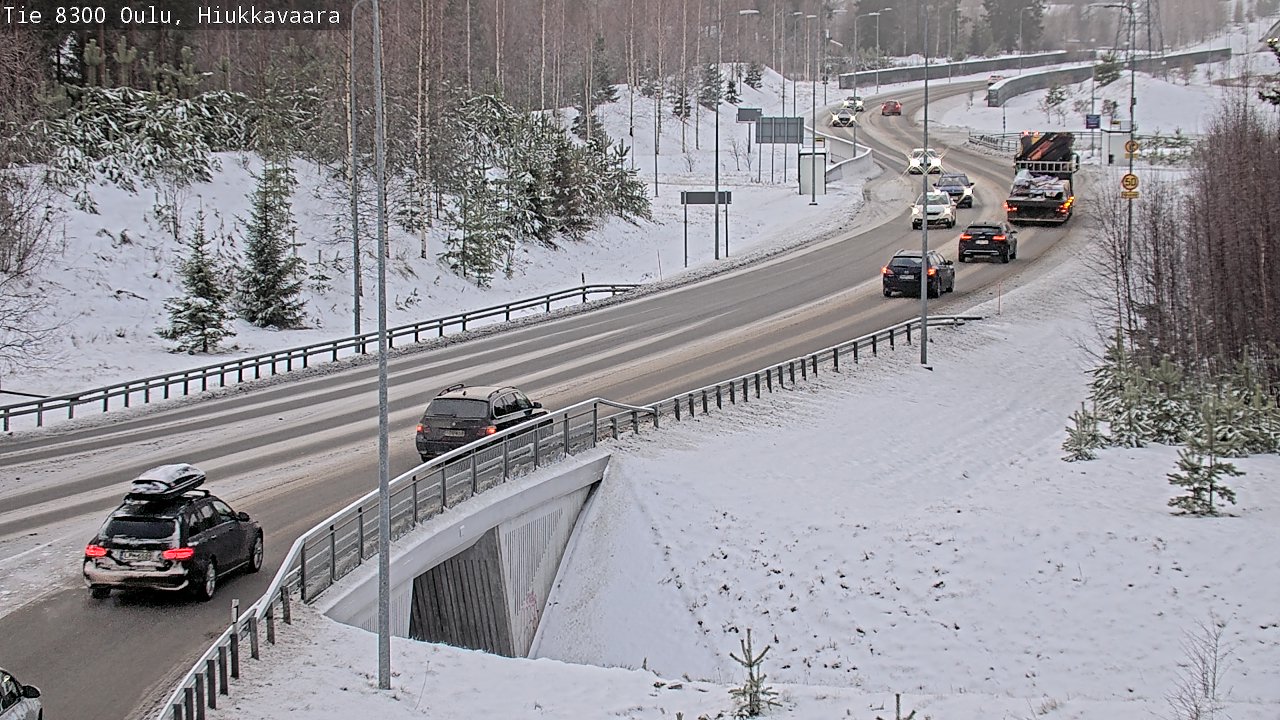 Weather Camera Image väg 8300 Oulu Hiukkavaara, Oulu, Pohjois-Pohjanmaa