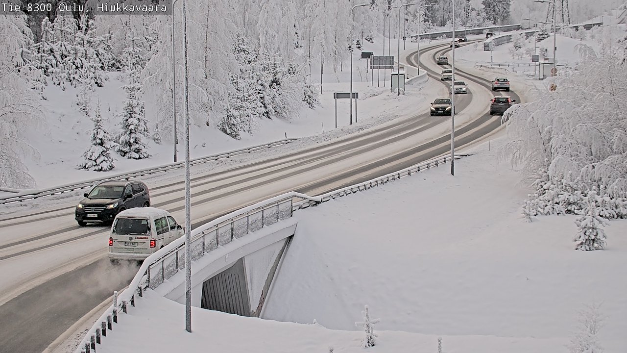 Weather Camera Image road 8300 Oulu Hiukkavaara, Oulu, Pohjois-Pohjanmaa