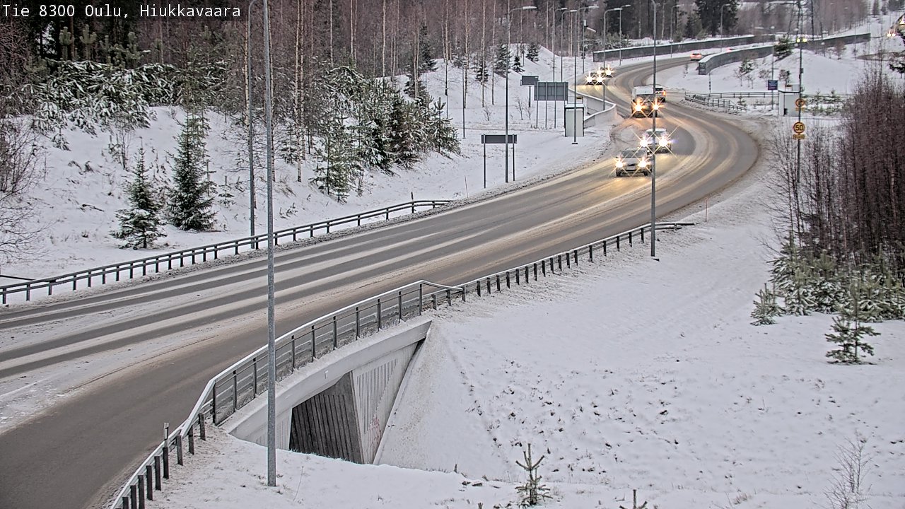 Weather Camera Image väg 8300 Oulu Hiukkavaara, Oulu, Pohjois-Pohjanmaa