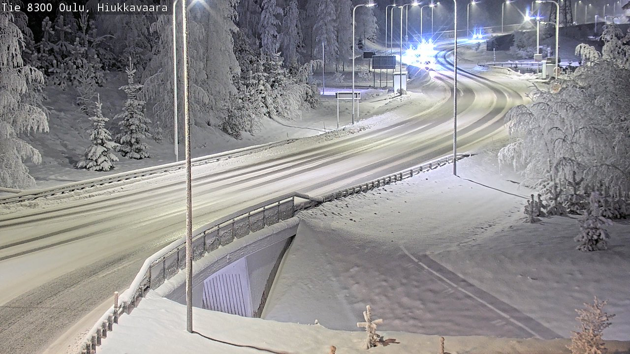 Weather Camera Image road 8300 Oulu Hiukkavaara, Oulu, Pohjois-Pohjanmaa