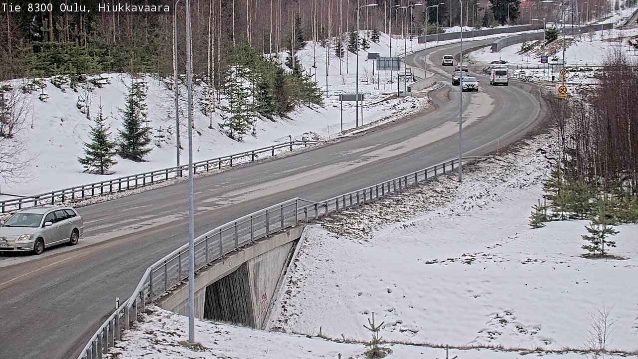 Weather Camera Image väg 8300 Oulu Hiukkavaara, Oulu, Pohjois-Pohjanmaa