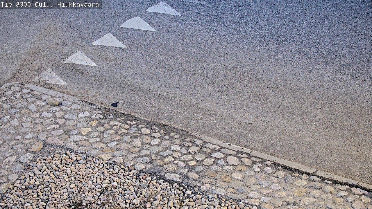 Weather Camera Image väg 8300 Oulu Hiukkavaara, Oulu, Pohjois-Pohjanmaa