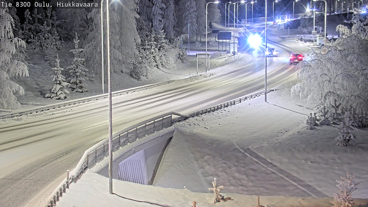 Weather Camera Image road 8300 Oulu Hiukkavaara, Oulu, Pohjois-Pohjanmaa