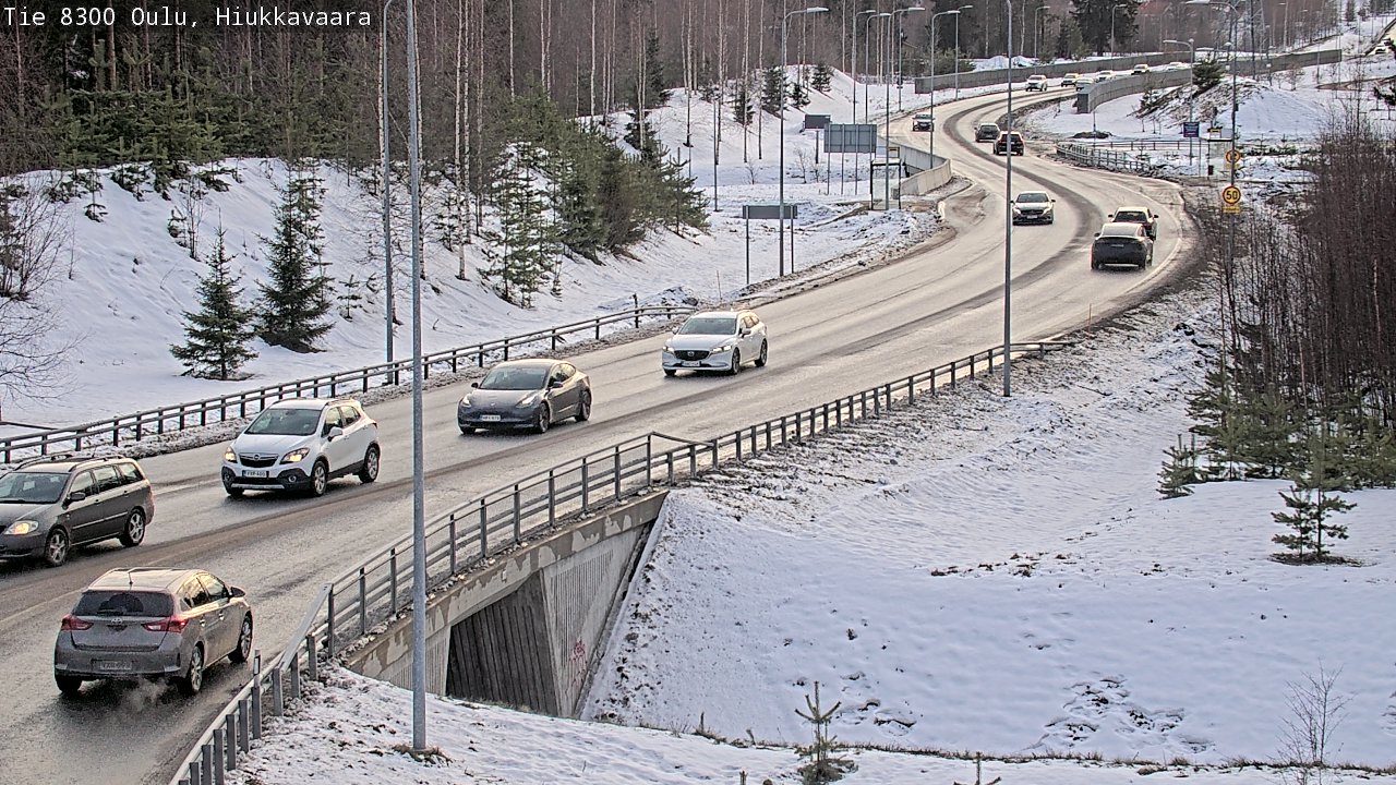 Kelikamerat Kuva tie 8300 Oulu Hiukkavaara, Oulu, Pohjois-Pohjanmaa