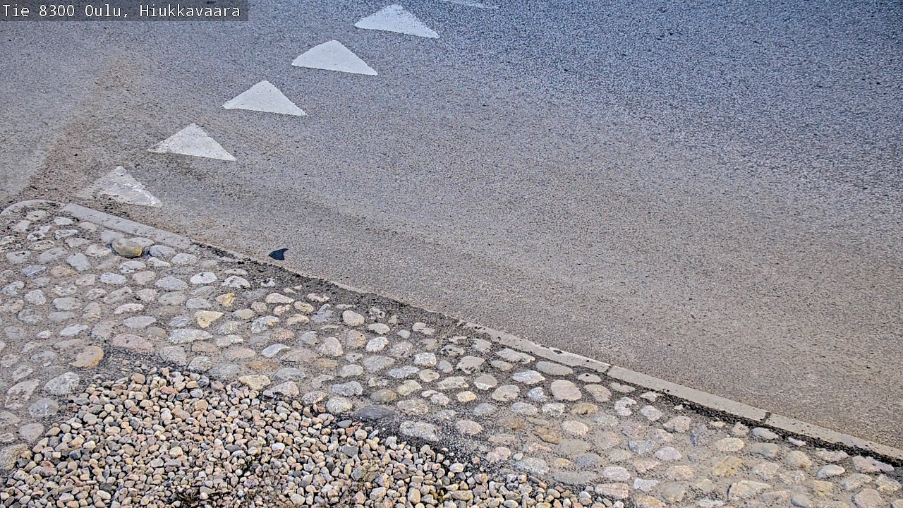 Weather Camera Image väg 8300 Oulu Hiukkavaara, Oulu, Pohjois-Pohjanmaa