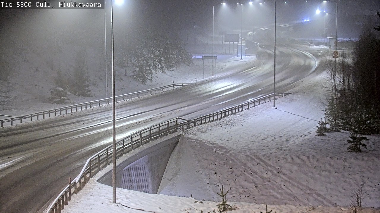 Weather Camera Image väg 8300 Oulu Hiukkavaara, Oulu, Pohjois-Pohjanmaa