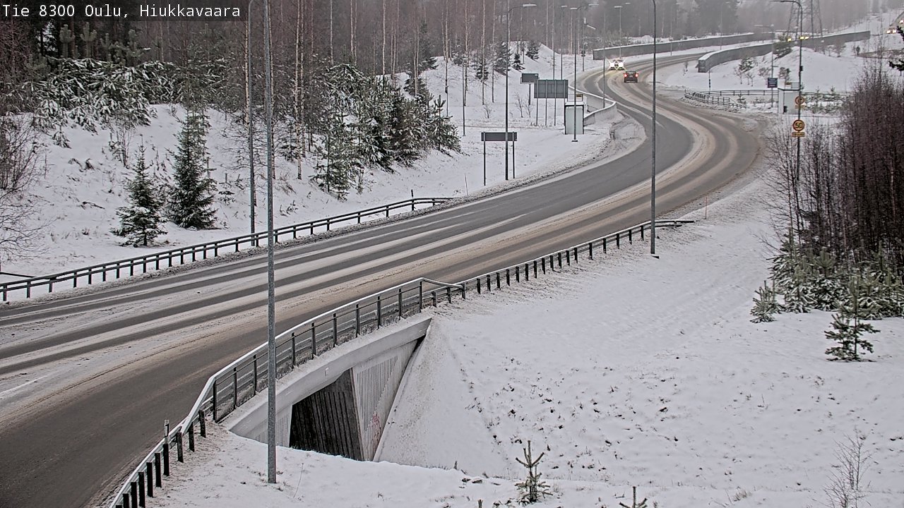 Weather Camera Image väg 8300 Oulu Hiukkavaara, Oulu, Pohjois-Pohjanmaa