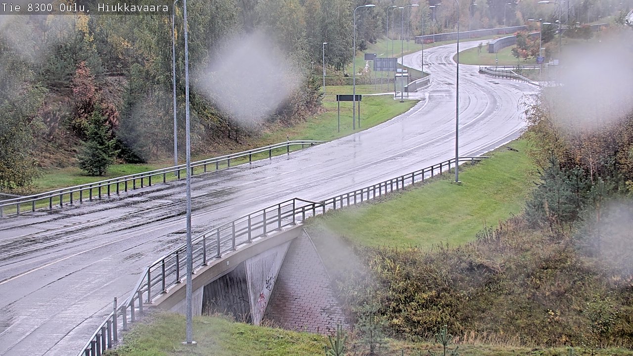 Weather Camera Image road 8300 Oulu Hiukkavaara, Oulu, Pohjois-Pohjanmaa