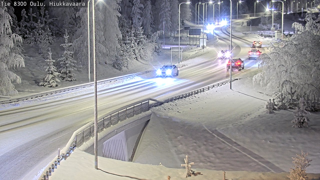 Weather Camera Image road 8300 Oulu Hiukkavaara, Oulu, Pohjois-Pohjanmaa