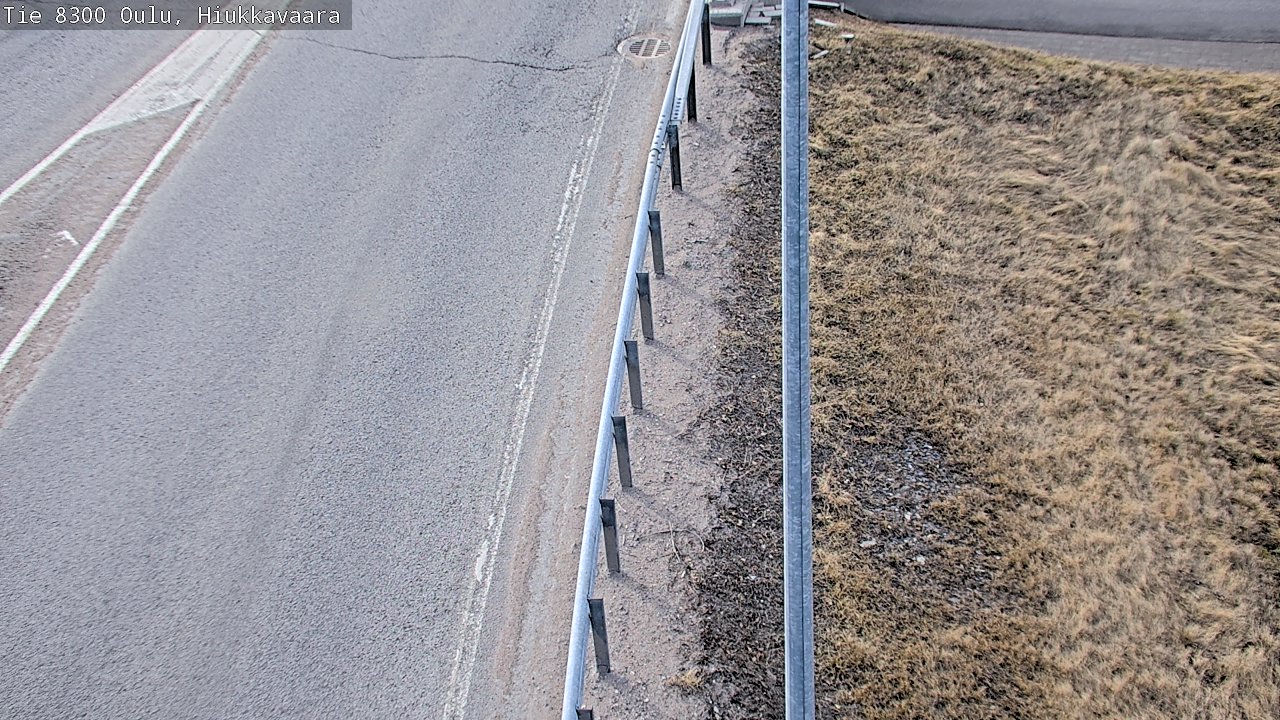 Weather Camera Image väg 8300 Oulu Hiukkavaara, Oulu, Pohjois-Pohjanmaa