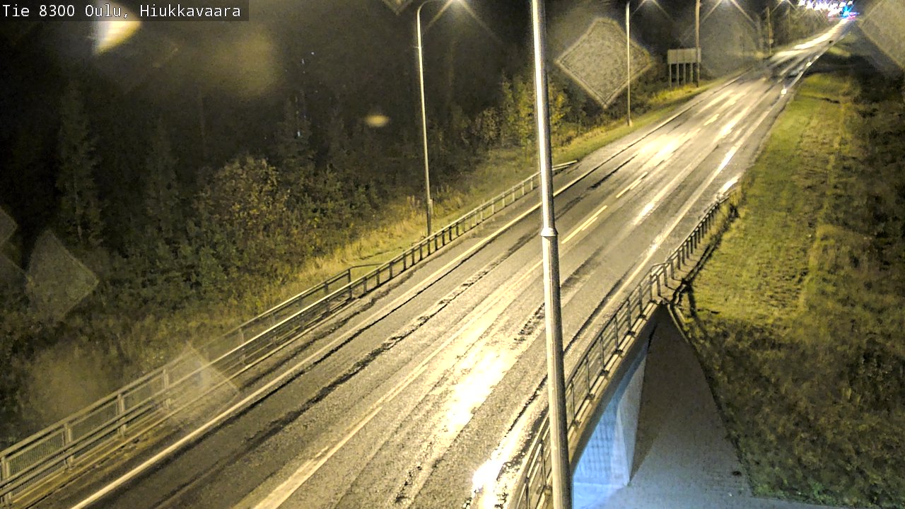 Weather Camera Image väg 8300 Oulu Hiukkavaara, Oulu, Pohjois-Pohjanmaa