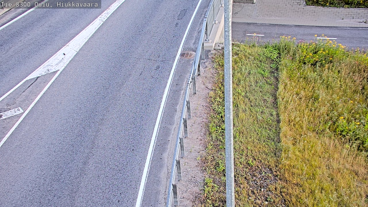 Weather Camera Image road 8300 Oulu Hiukkavaara, Oulu, Pohjois-Pohjanmaa