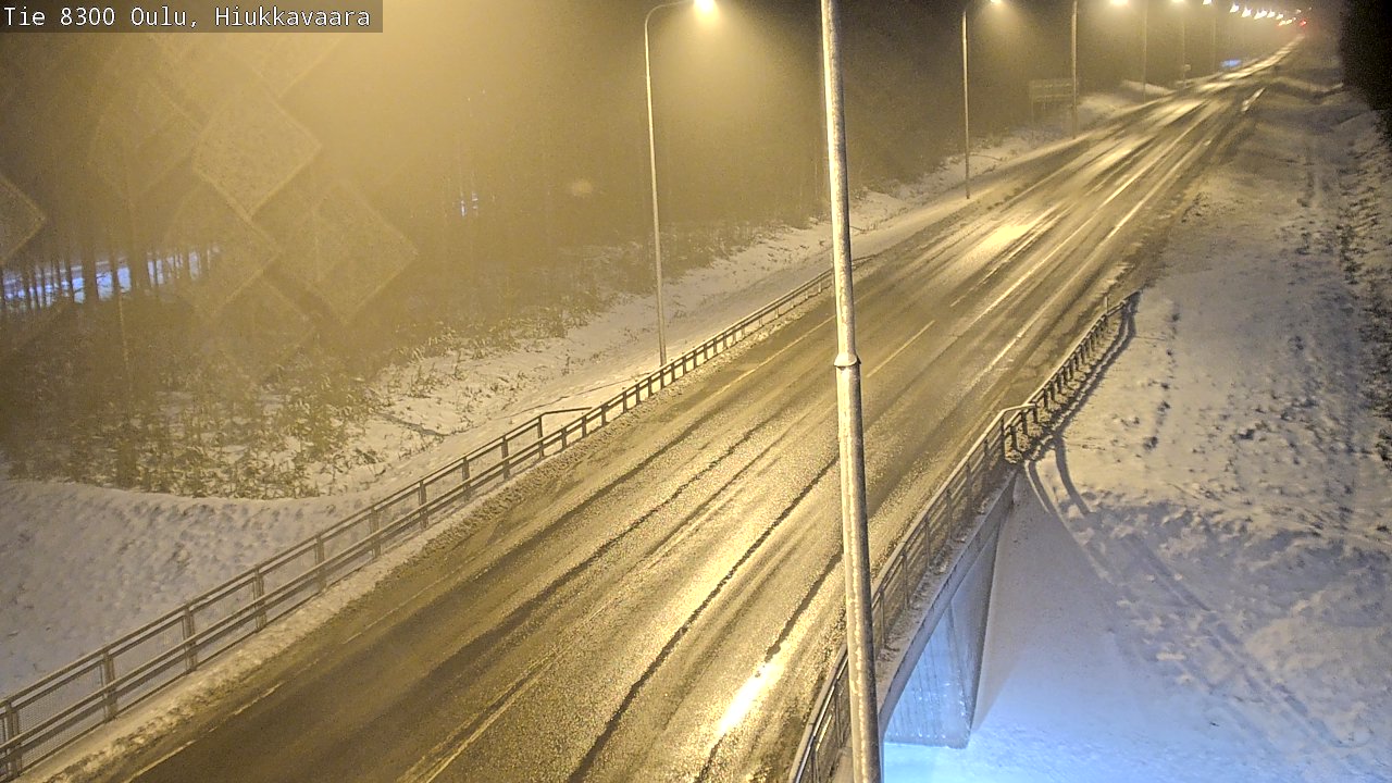 Weather Camera Image väg 8300 Oulu Hiukkavaara, Oulu, Pohjois-Pohjanmaa