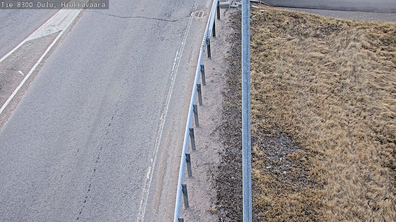 Weather Camera Image väg 8300 Oulu Hiukkavaara, Oulu, Pohjois-Pohjanmaa