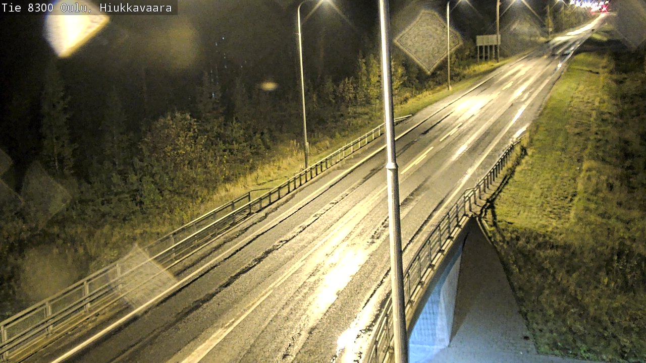 Weather Camera Image väg 8300 Oulu Hiukkavaara, Oulu, Pohjois-Pohjanmaa