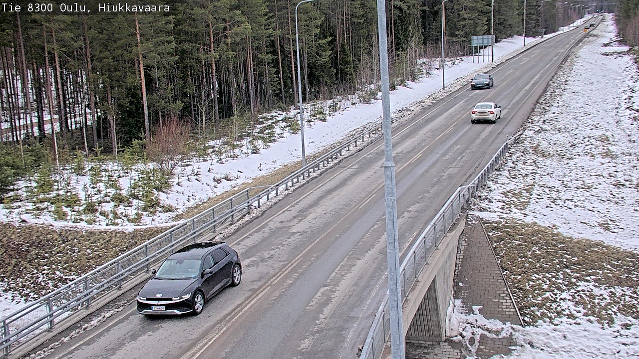 Weather Camera Image road 8300 Oulu Hiukkavaara, Oulu, Pohjois-Pohjanmaa