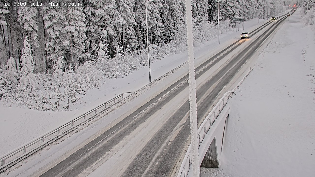 Weather Camera Image road 8300 Oulu Hiukkavaara, Oulu, Pohjois-Pohjanmaa