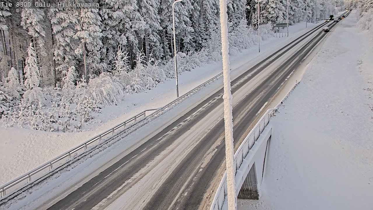 Weather Camera Image road 8300 Oulu Hiukkavaara, Oulu, Pohjois-Pohjanmaa