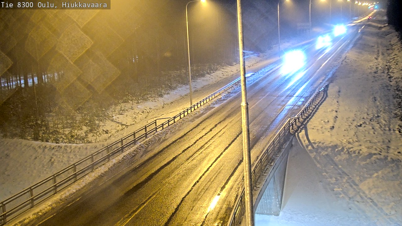 Weather Camera Image väg 8300 Oulu Hiukkavaara, Oulu, Pohjois-Pohjanmaa