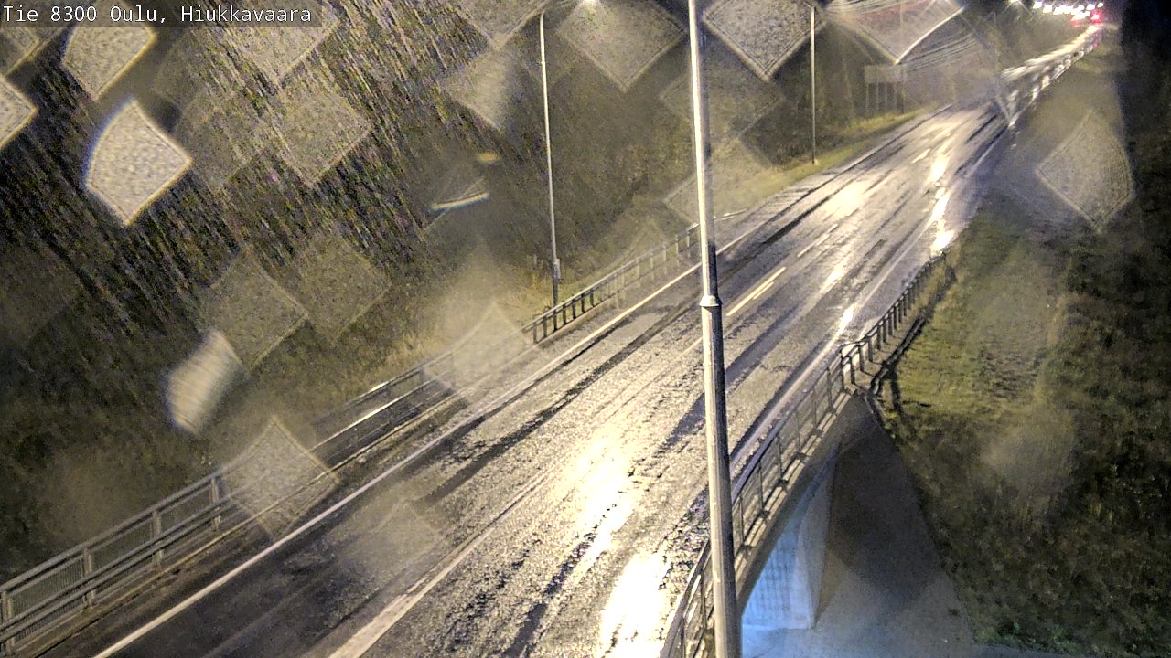Weather Camera Image väg 8300 Oulu Hiukkavaara, Oulu, Pohjois-Pohjanmaa