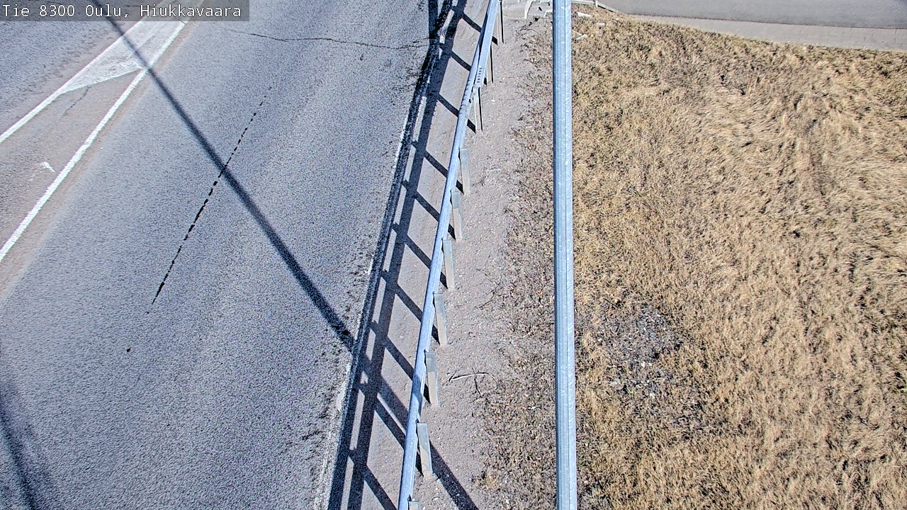 Weather Camera Image väg 8300 Oulu Hiukkavaara, Oulu, Pohjois-Pohjanmaa