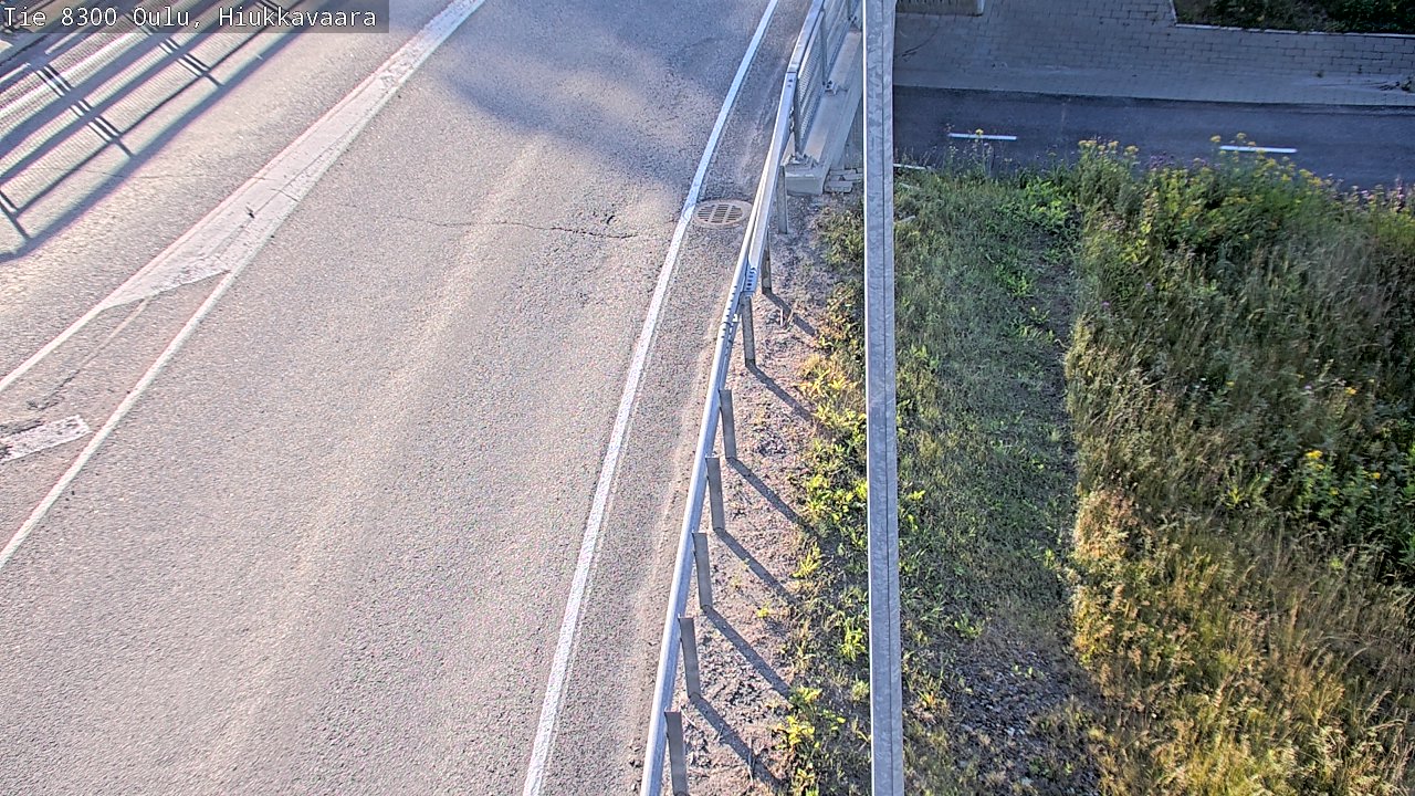 Weather Camera Image road 8300 Oulu Hiukkavaara, Oulu, Pohjois-Pohjanmaa