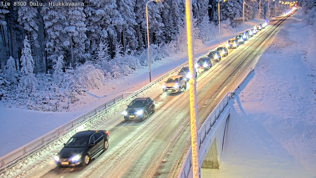 Kelikamerat Kuva tie 8300 Oulu Hiukkavaara, Oulu, Pohjois-Pohjanmaa