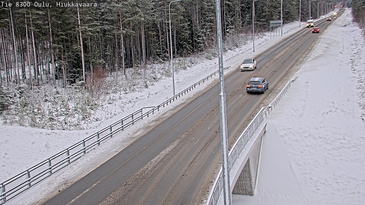 Weather Camera Image väg 8300 Oulu Hiukkavaara, Oulu, Pohjois-Pohjanmaa