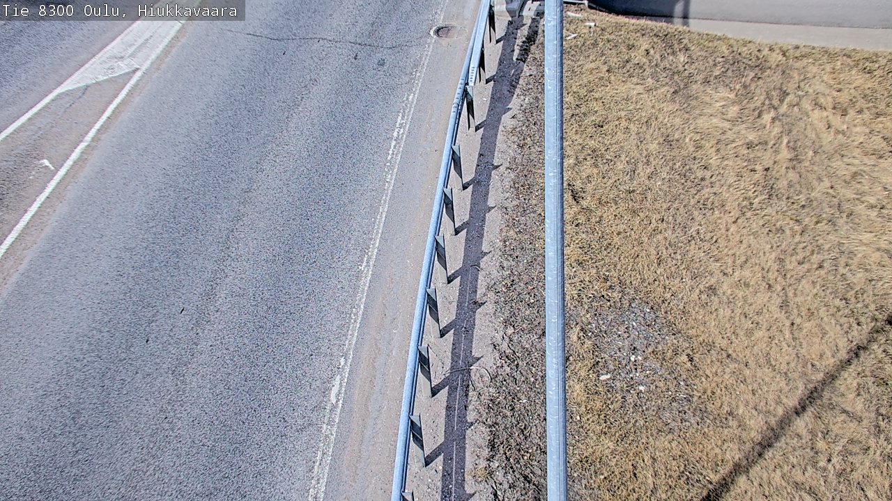 Weather Camera Image väg 8300 Oulu Hiukkavaara, Oulu, Pohjois-Pohjanmaa