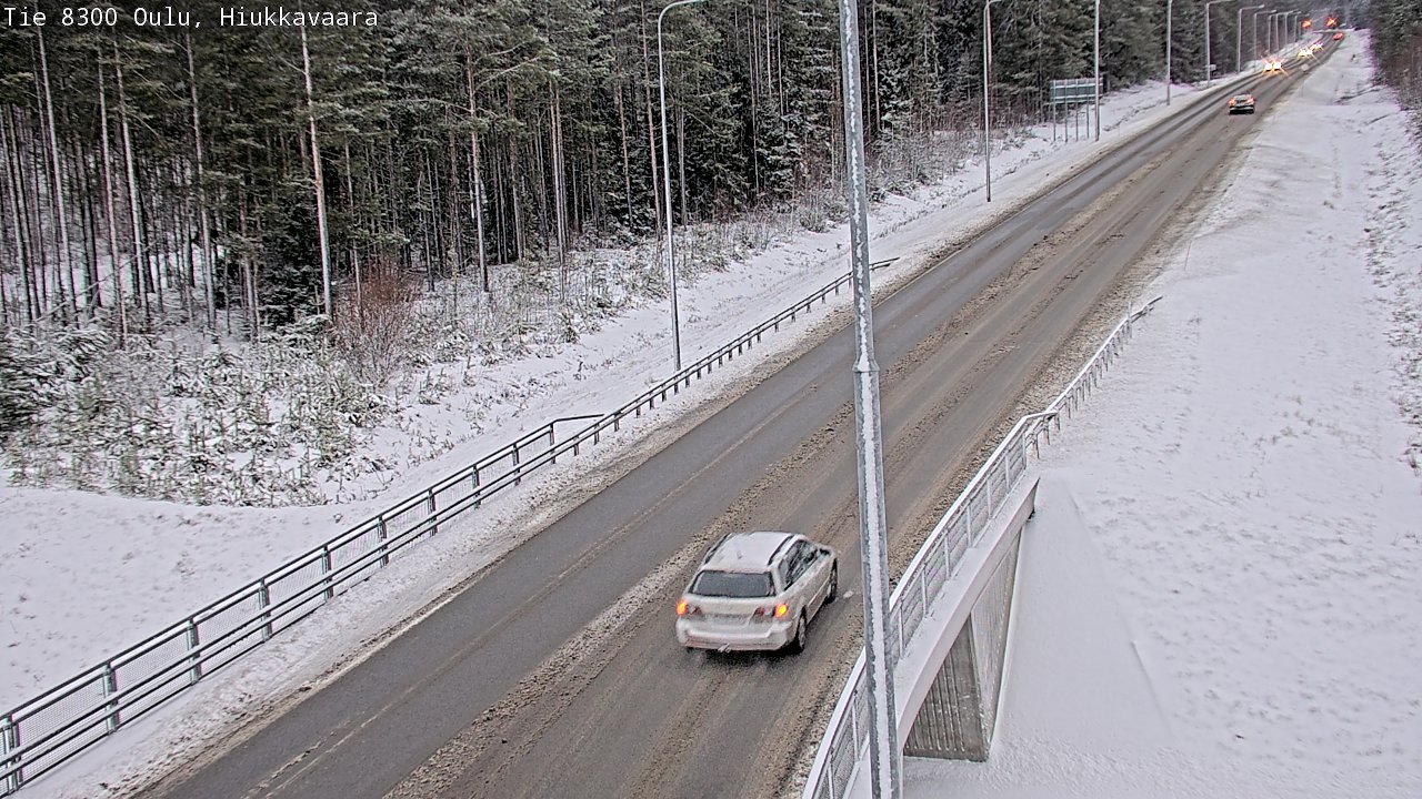 Weather Camera Image väg 8300 Oulu Hiukkavaara, Oulu, Pohjois-Pohjanmaa