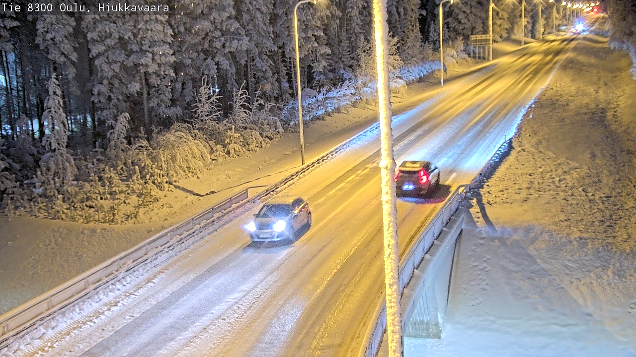 Weather Camera Image road 8300 Oulu Hiukkavaara, Oulu, Pohjois-Pohjanmaa