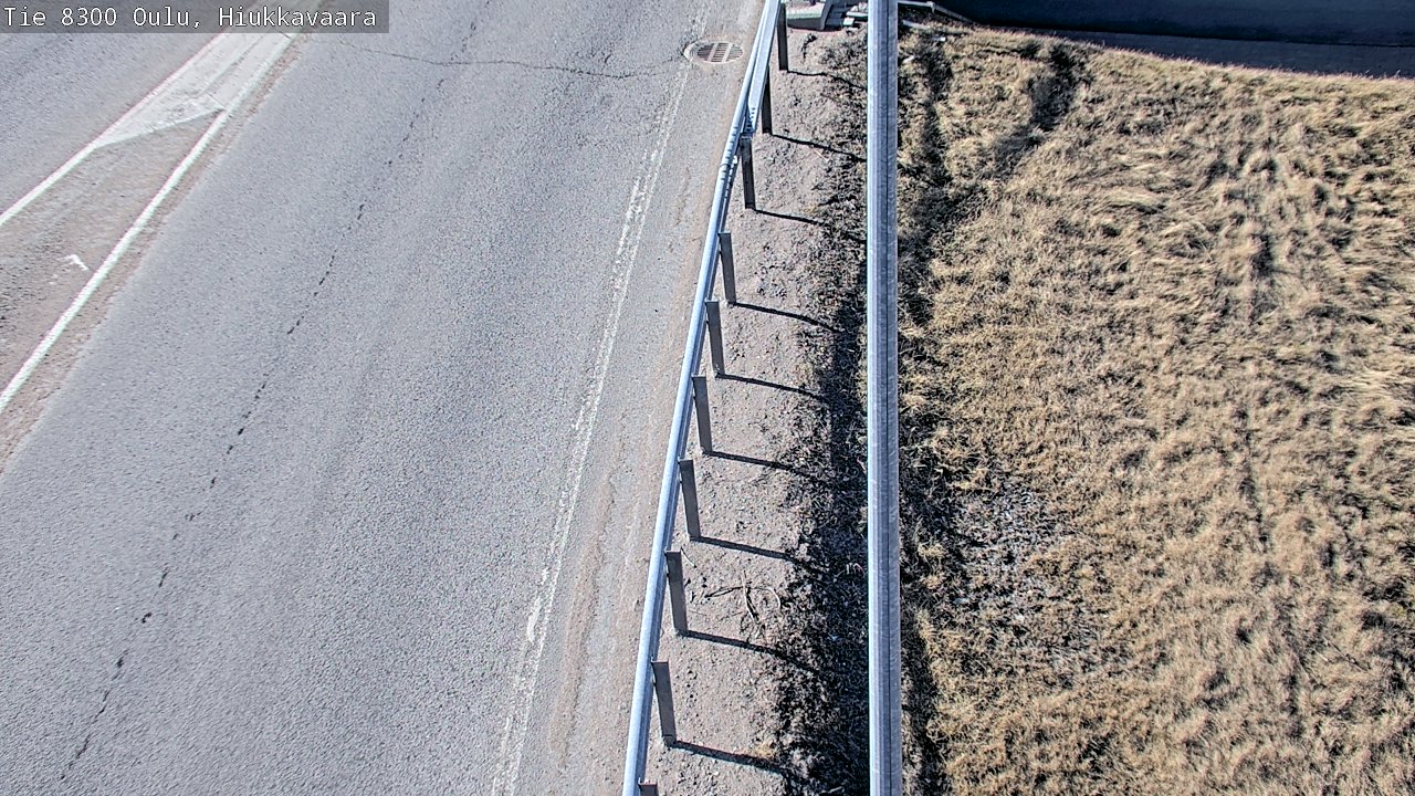Weather Camera Image väg 8300 Oulu Hiukkavaara, Oulu, Pohjois-Pohjanmaa