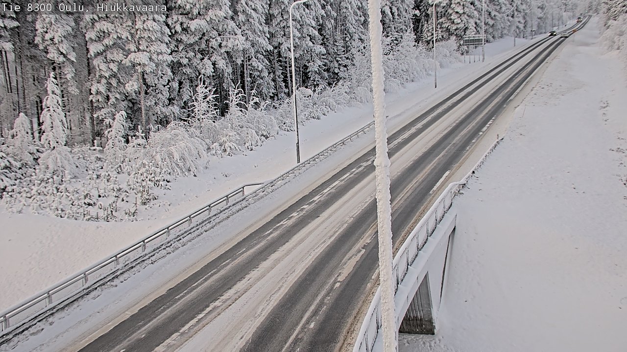 Weather Camera Image road 8300 Oulu Hiukkavaara, Oulu, Pohjois-Pohjanmaa