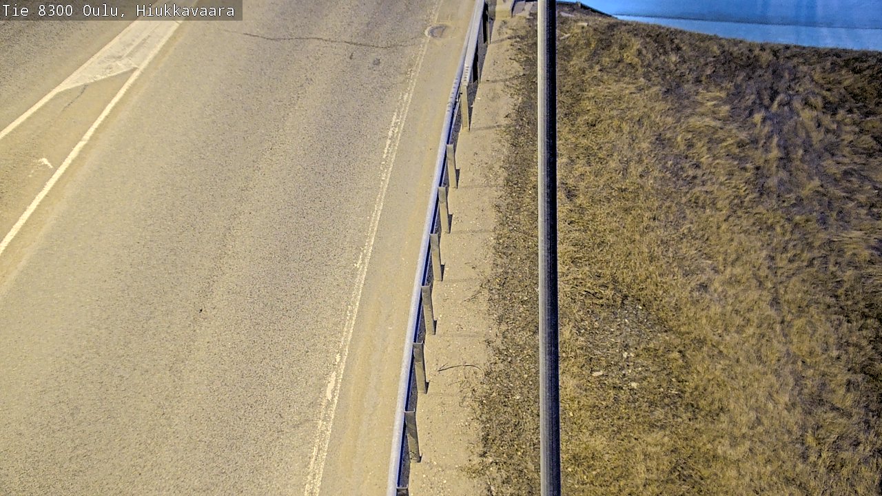 Weather Camera Image väg 8300 Oulu Hiukkavaara, Oulu, Pohjois-Pohjanmaa