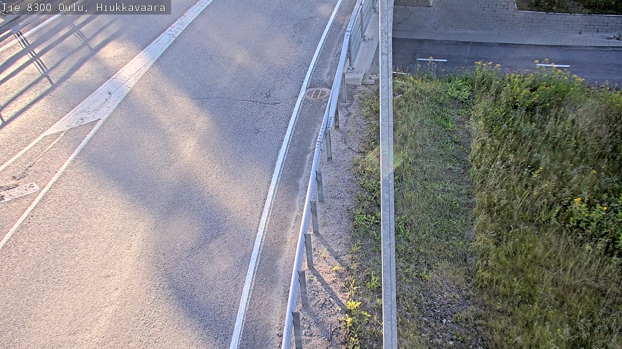 Weather Camera Image road 8300 Oulu Hiukkavaara, Oulu, Pohjois-Pohjanmaa