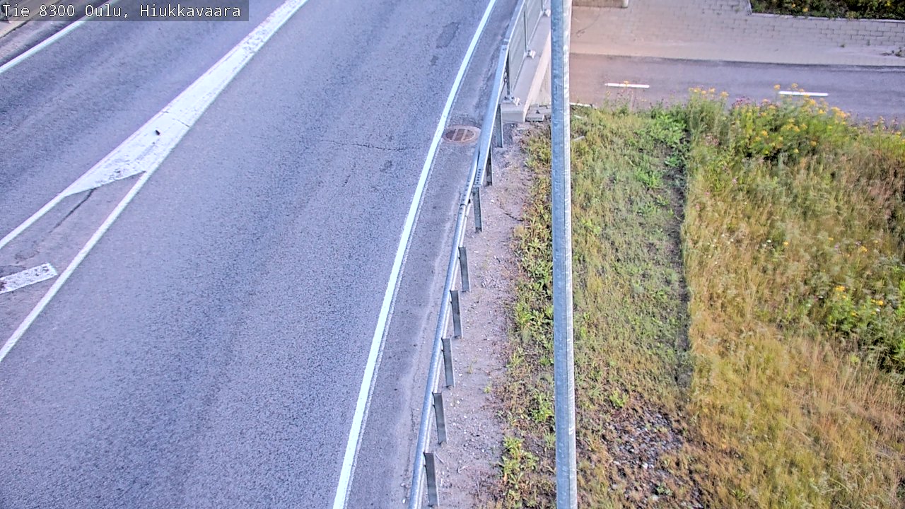 Weather Camera Image road 8300 Oulu Hiukkavaara, Oulu, Pohjois-Pohjanmaa